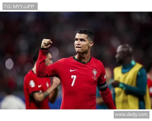 足球明星贾蒂尔的传奇人生与辉煌成就揭秘